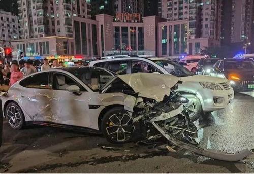 电动车事故最新爆料,揭秘事故真相与安全警示 第3张 电动车事故最新爆料,揭秘事故真相与安全警示 第3张